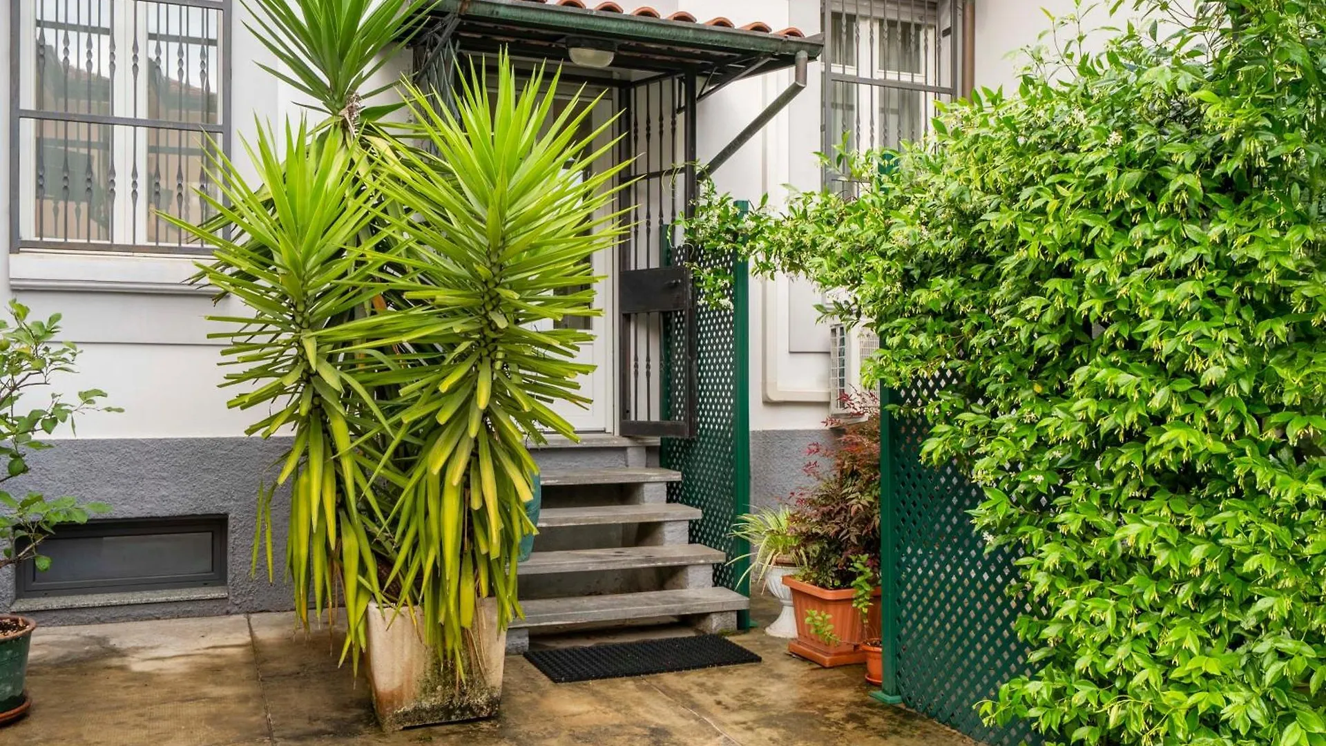 Duomo 15' - Suite 5' From Station With Wifi And A-C Milan Apartment